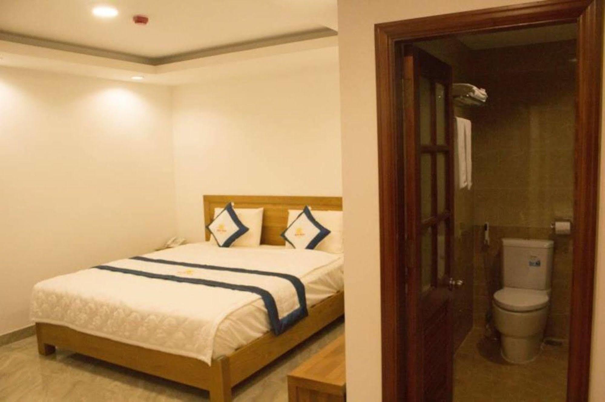 Reddoorz Plus New Sun Hotel Hô Chi Minh-Ville Extérieur photo